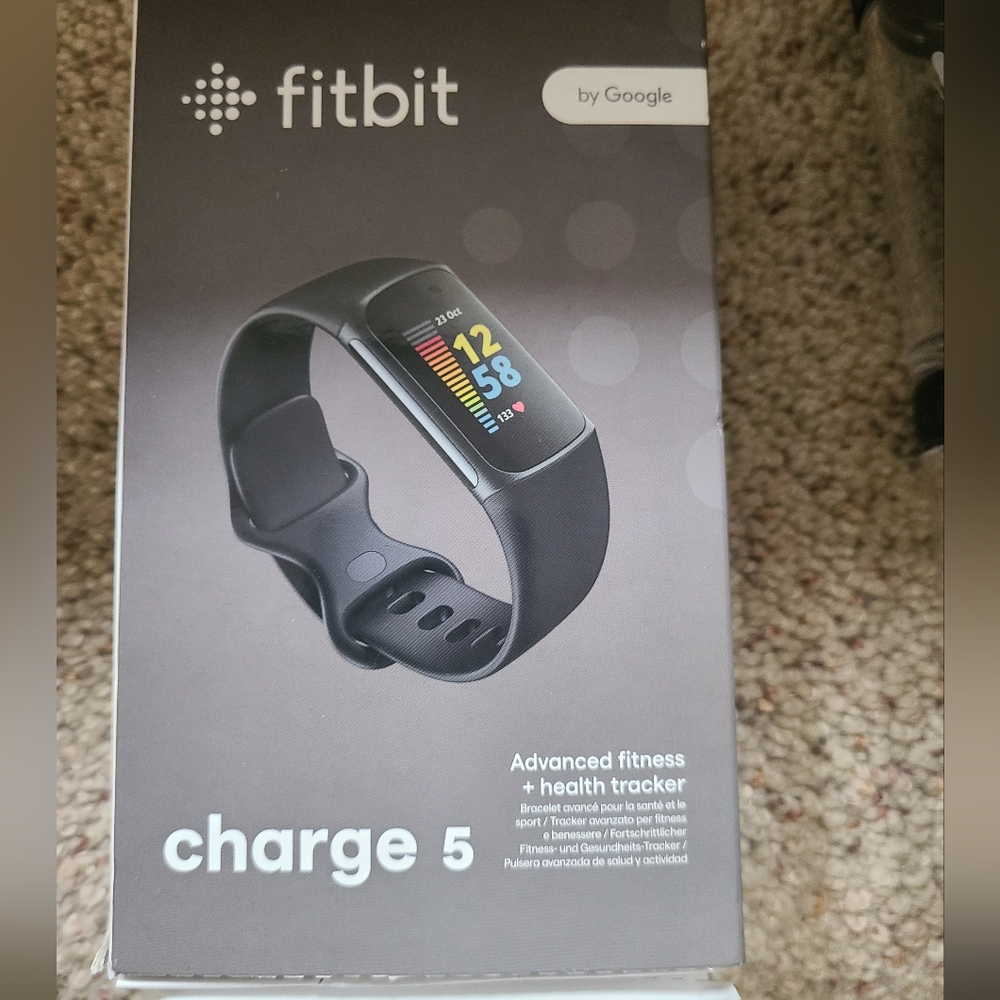 Brand new fitbit charge 5 smart  watch